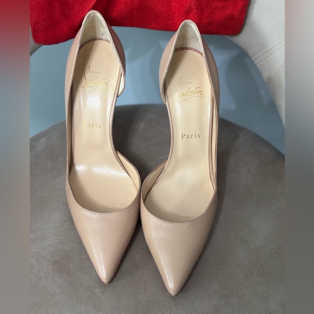 Christian Louboutin Beige Heels